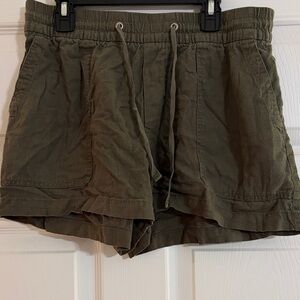 GAP Linen Blend Shorts
